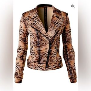Super cute leopard print blazer